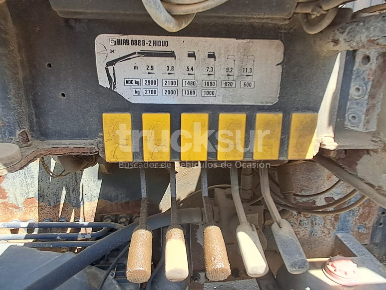 IVECO AT260SY/PS 360CV ejes 6x2*4 - Billenőplatós teherautó, Darus autó: 5 kép. IVECO AT260SY/PS 360CV ejes 6x2*4 - Billenőplatós teherautó, Darus autó: 5 kép.