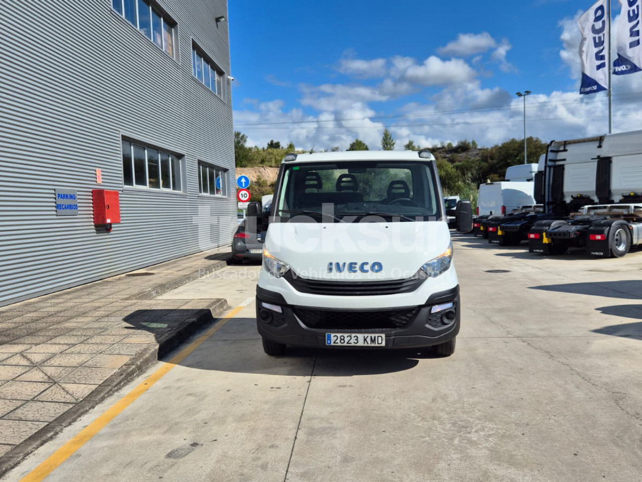 IVECO DAILY 35C15 - Alvaz teherautó: 3 kép. IVECO DAILY 35C15 - Alvaz teherautó: 3 kép.