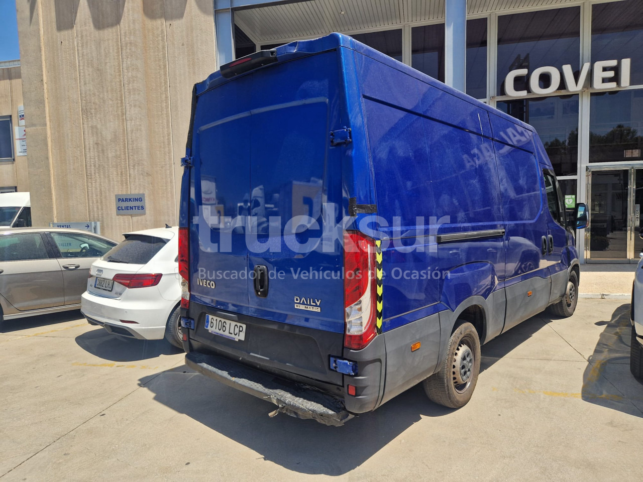 IVECO DAILY 35S16 - Dobozos kisteherautó: 2 kép. IVECO DAILY 35S16 - Dobozos kisteherautó: 2 kép.