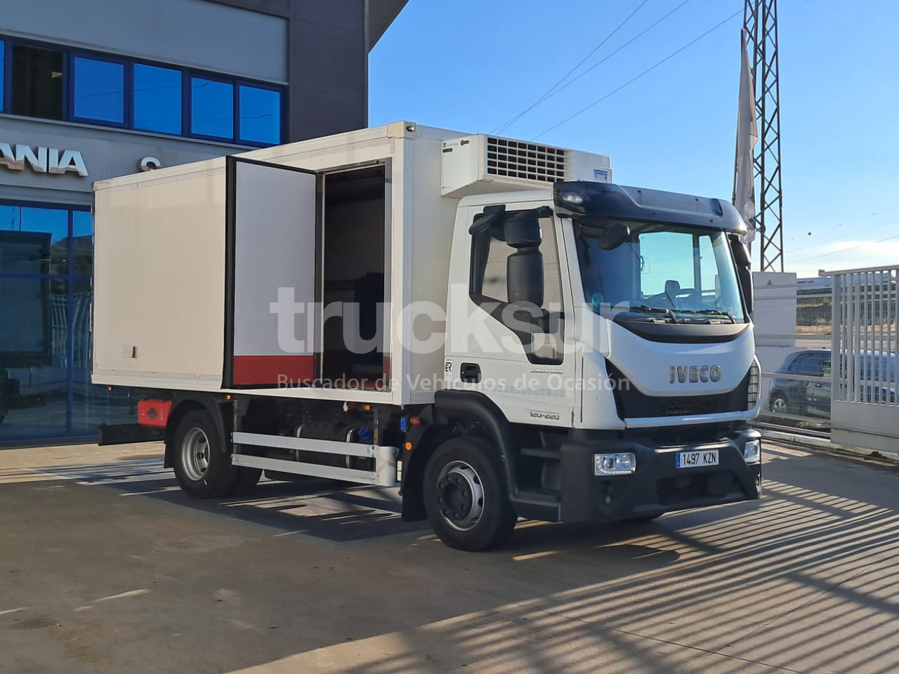 IVECO EUROCARGO FRC-X - Hűtős teherautó: 2 kép. IVECO EUROCARGO FRC-X - Hűtős teherautó: 2 kép.