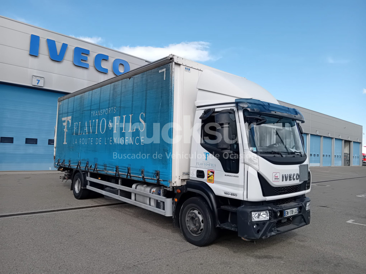 IVECO EUROCARGO ML160-250 - Ponyvás teherautó: 1 kép. IVECO EUROCARGO ML160-250 - Ponyvás teherautó: 1 kép.
