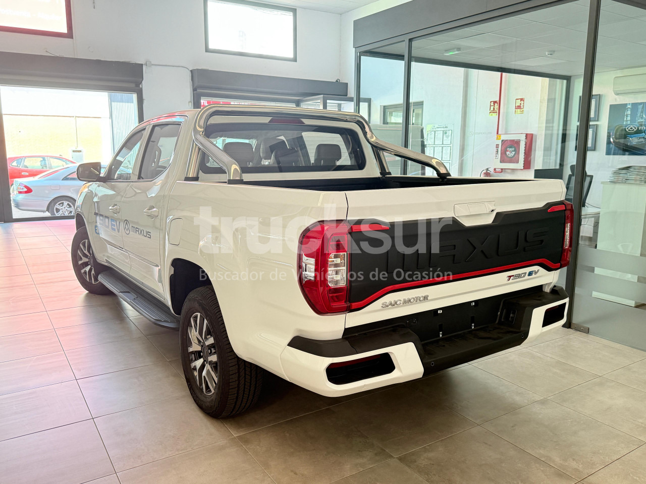 MAXUS T90 EV PICK UP - Pickup: 3 kép. MAXUS T90 EV PICK UP - Pickup: 3 kép.