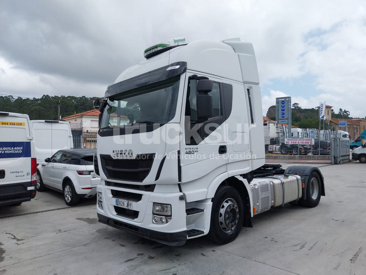 IVECO STRALIS AS440S48T/P - Nyergesvontató: 1 kép. IVECO STRALIS AS440S48T/P - Nyergesvontató: 1 kép.