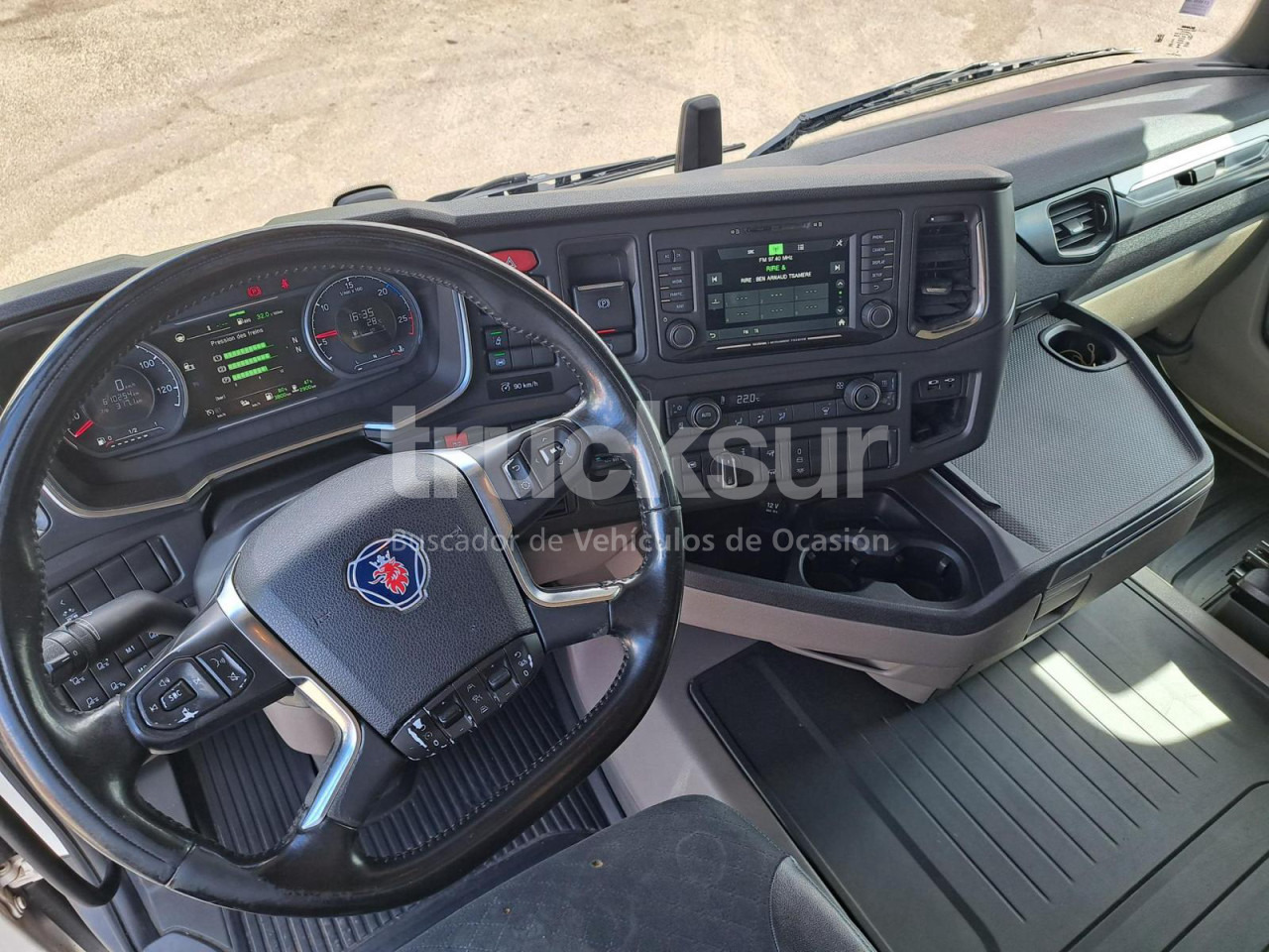 SCANIA R500 - Nyergesvontató: 5 kép. SCANIA R500 - Nyergesvontató: 5 kép.