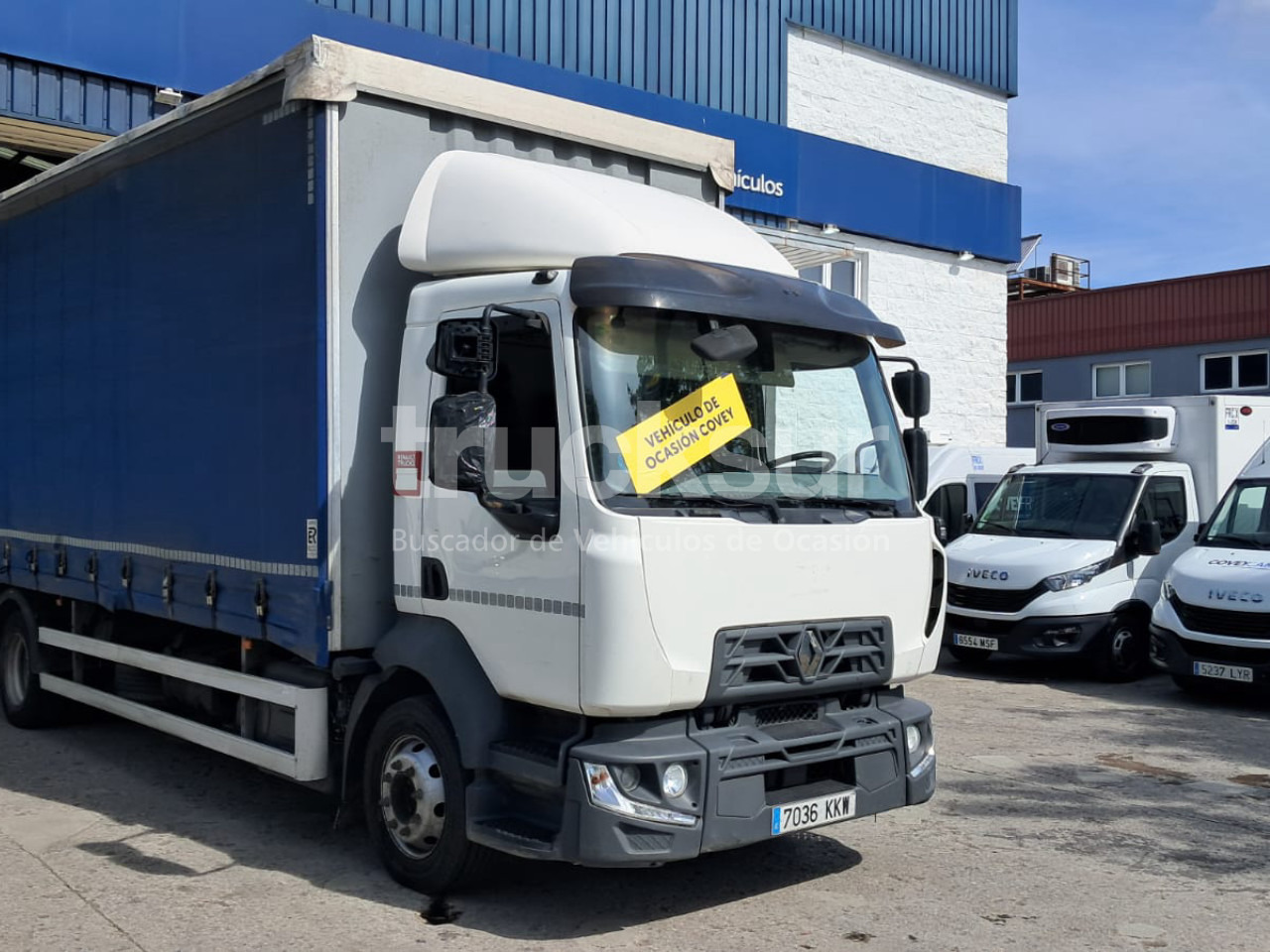 RENAULT D 12.210 SEMITAULINER - Ponyvás teherautó: 4 kép. RENAULT D 12.210 SEMITAULINER - Ponyvás teherautó: 4 kép.