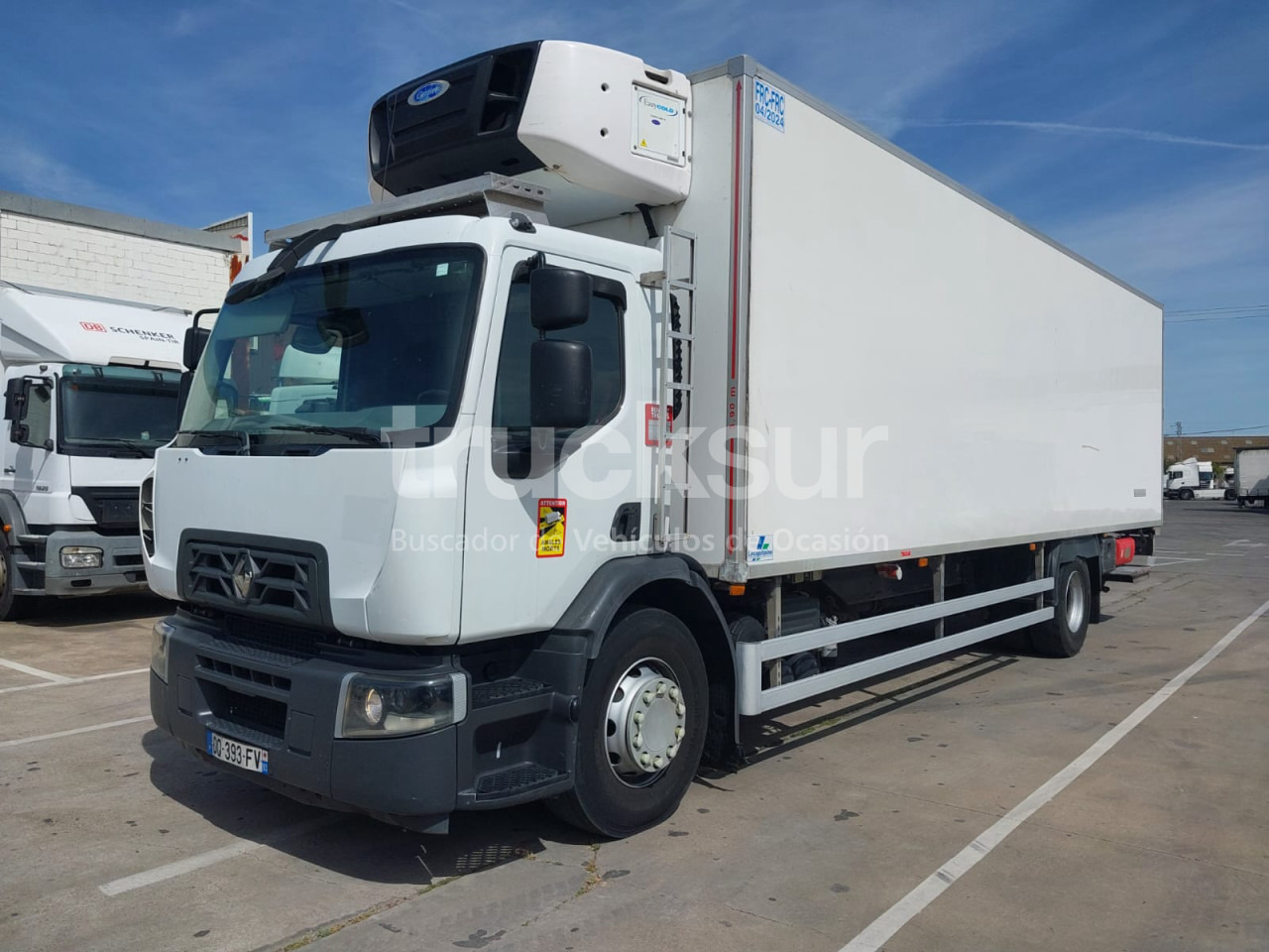 RENAULT D280.18 - Hűtős teherautó: 2 kép. RENAULT D280.18 - Hűtős teherautó: 2 kép.
