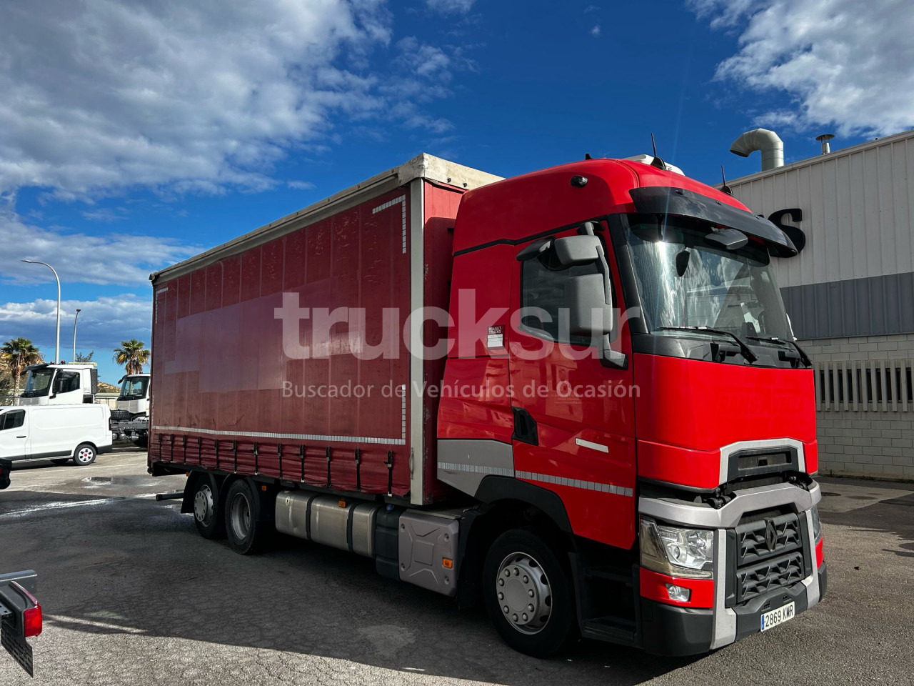 RENAULT T480 HIGH SLEEPER CAB 6X2*4 ejes 6x2*4 - Ponyvás teherautó: 2 kép. RENAULT T480 HIGH SLEEPER CAB 6X2*4 ejes 6x2*4 - Ponyvás teherautó: 2 kép.