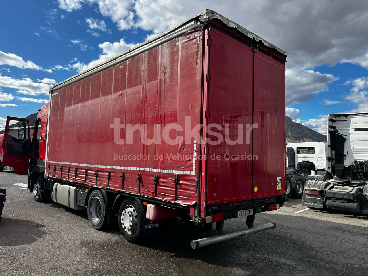 RENAULT T480 HIGH SLEEPER CAB 6X2*4 ejes 6x2*4 - Ponyvás teherautó: 4 kép. RENAULT T480 HIGH SLEEPER CAB 6X2*4 ejes 6x2*4 - Ponyvás teherautó: 4 kép.