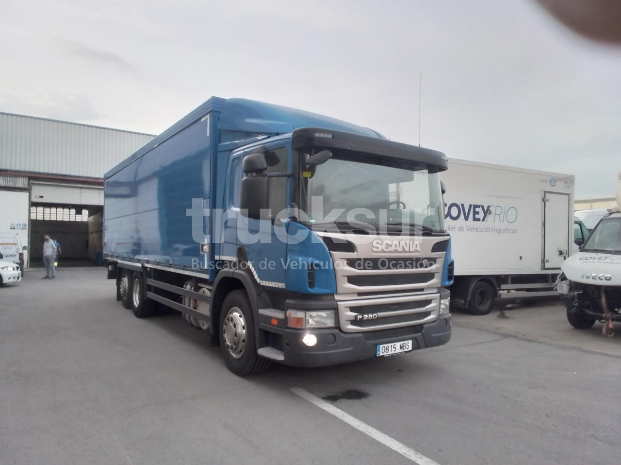 SCANIA P 280 ejes 6x2*4 - Dobozos felépítményű teherautó: 1 kép. SCANIA P 280 ejes 6x2*4 - Dobozos felépítményű teherautó: 1 kép.