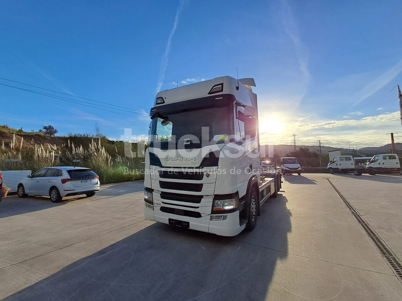 SCANIA R450.26 ejes 6x2*4 - Alvaz teherautó: 2 kép. SCANIA R450.26 ejes 6x2*4 - Alvaz teherautó: 2 kép.