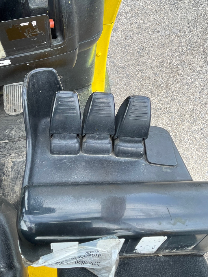 Gázüzemű targonca HYSTER H2.5FT: 10 kép. Gázüzemű targonca HYSTER H2.5FT: 10 kép.