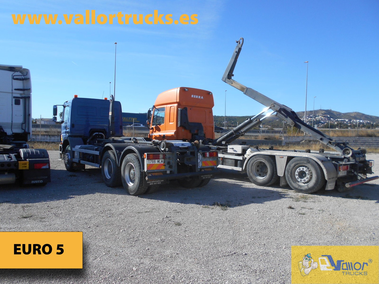 DAF CF 85.460 - Horgos rakodó teherautó: 4 kép. DAF CF 85.460 - Horgos rakodó teherautó: 4 kép.