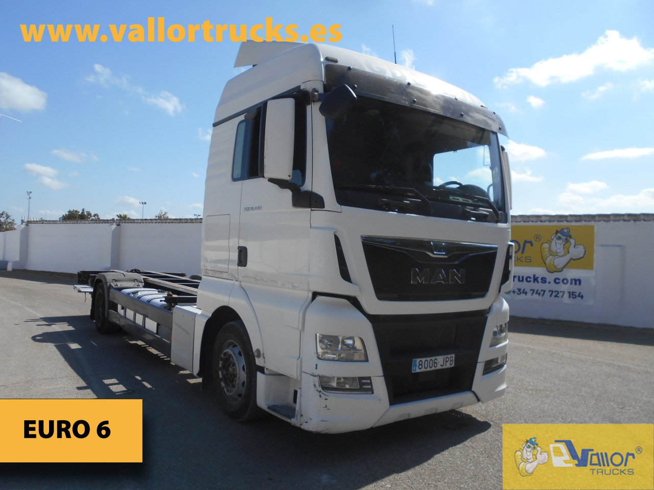 MAN TGX 18.440 - Cserefelépítményes teherautó: 2 kép. MAN TGX 18.440 - Cserefelépítményes teherautó: 2 kép.