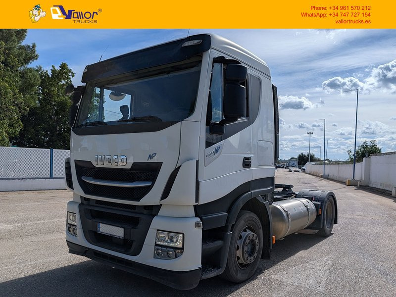 IVECO STRALIS AS 460 GNL - Nyergesvontató: 2 kép. IVECO STRALIS AS 460 GNL - Nyergesvontató: 2 kép.