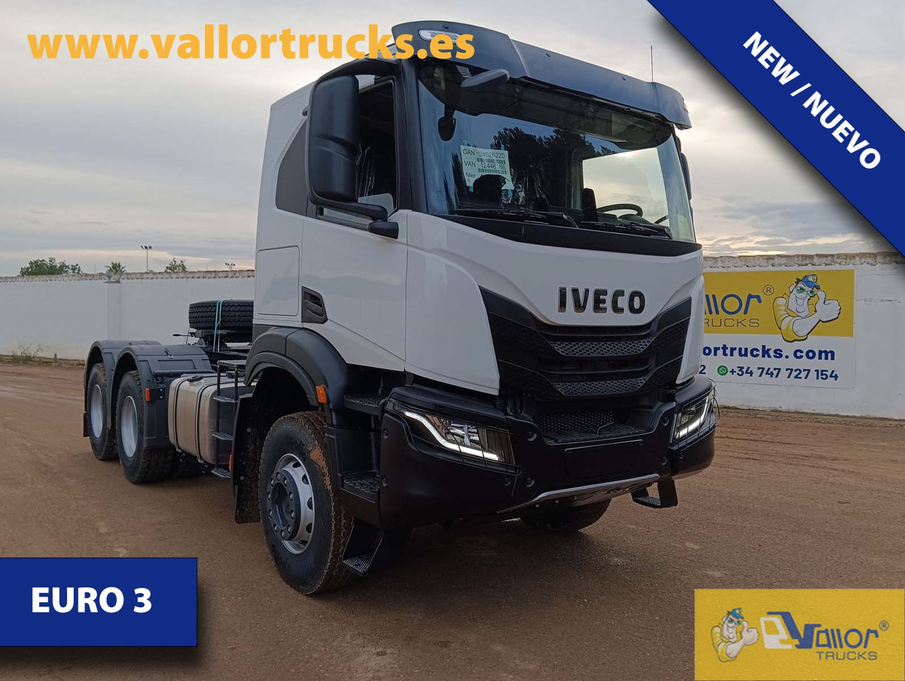 IVECO TWAY 470 6x6 - ONLY FOR EXPORT OUT UE - Nyergesvontató: 2 kép. IVECO TWAY 470 6x6 - ONLY FOR EXPORT OUT UE - Nyergesvontató: 2 kép.