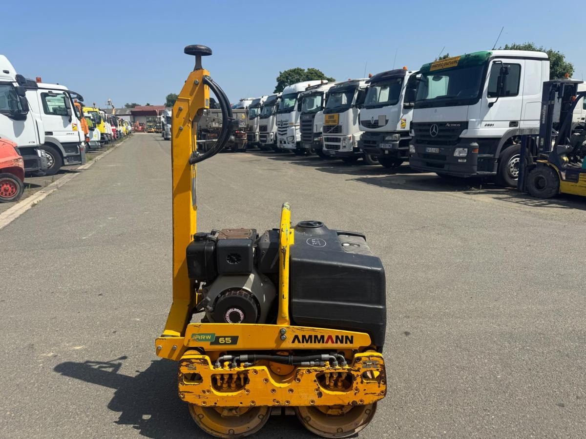 Ammann ARW 65 1D42 - Minihenger: 3 kép. Ammann ARW 65 1D42 - Minihenger: 3 kép.