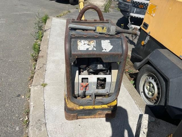 Ammann - Lapvibrátor: 4 kép. Ammann - Lapvibrátor: 4 kép.