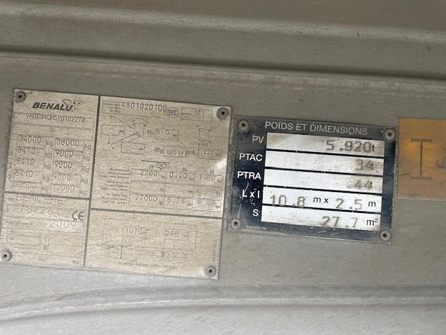 Benalu - Félpótkocsi billenőplatós: 3 kép. Benalu - Félpótkocsi billenőplatós: 3 kép.