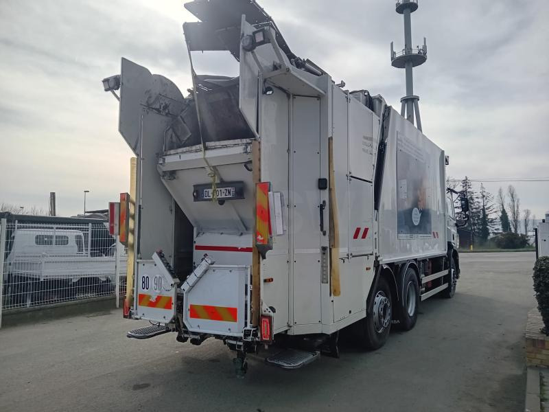 DAF CF 370 - Szemetesautó: 2 kép. DAF CF 370 - Szemetesautó: 2 kép.