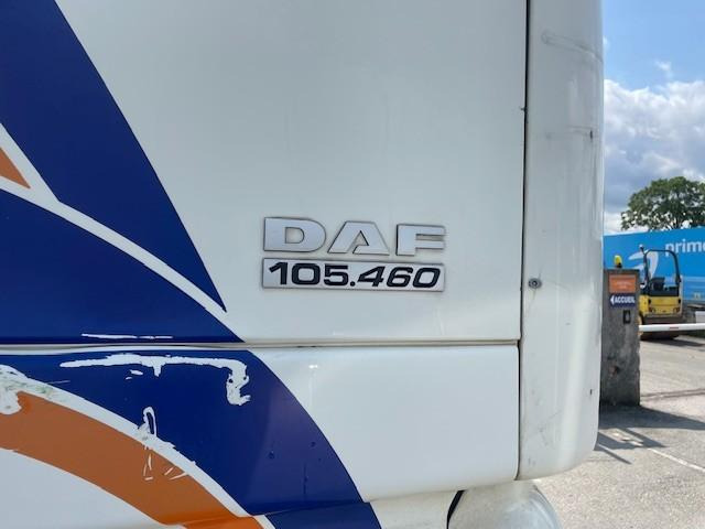 DAF XF105 460 - Platós teherautó, Darus autó: 3 kép. DAF XF105 460 - Platós teherautó, Darus autó: 3 kép.