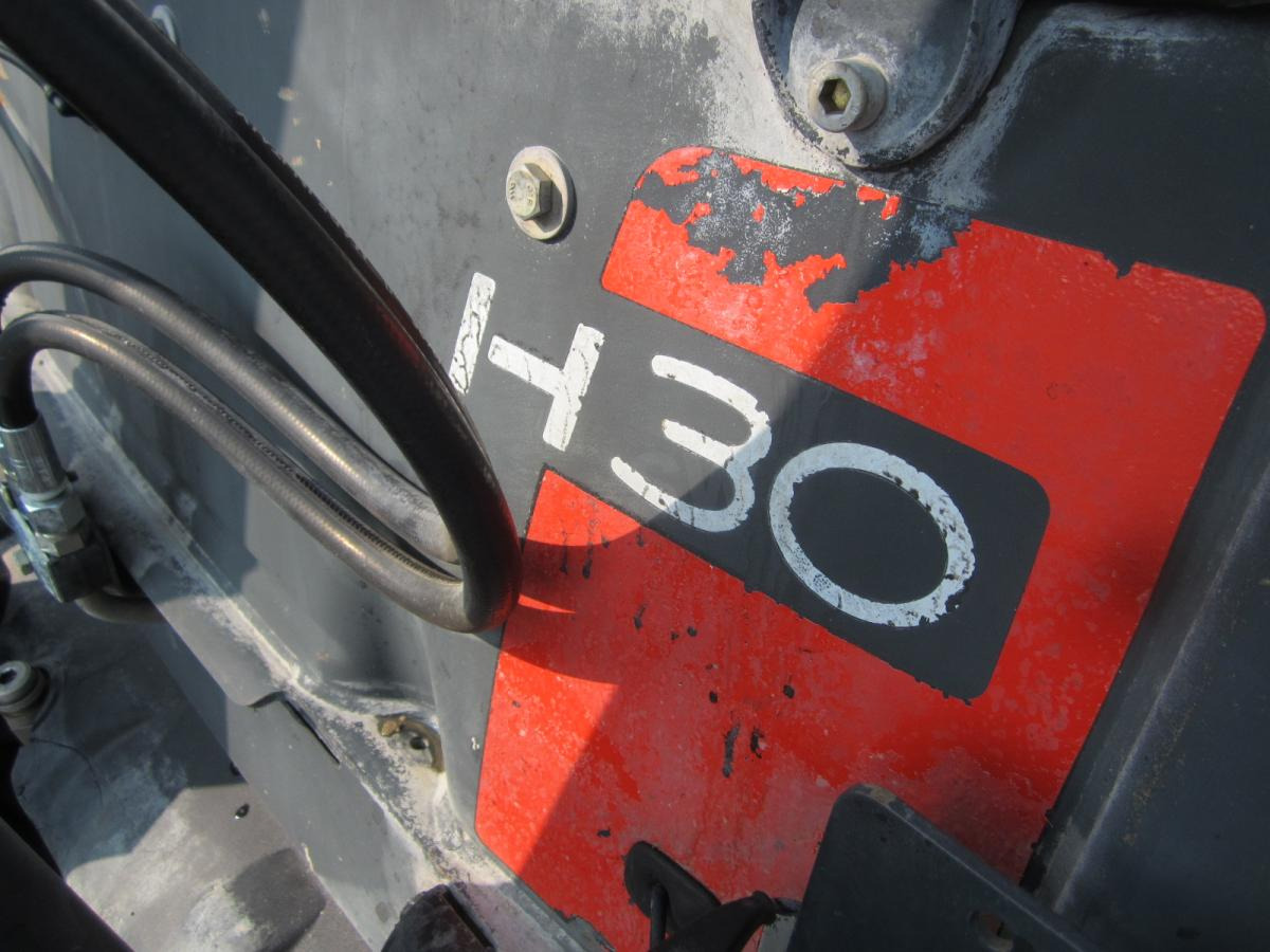 Fenwick H30 - Dízel targonca: 5 kép. Fenwick H30 - Dízel targonca: 5 kép.