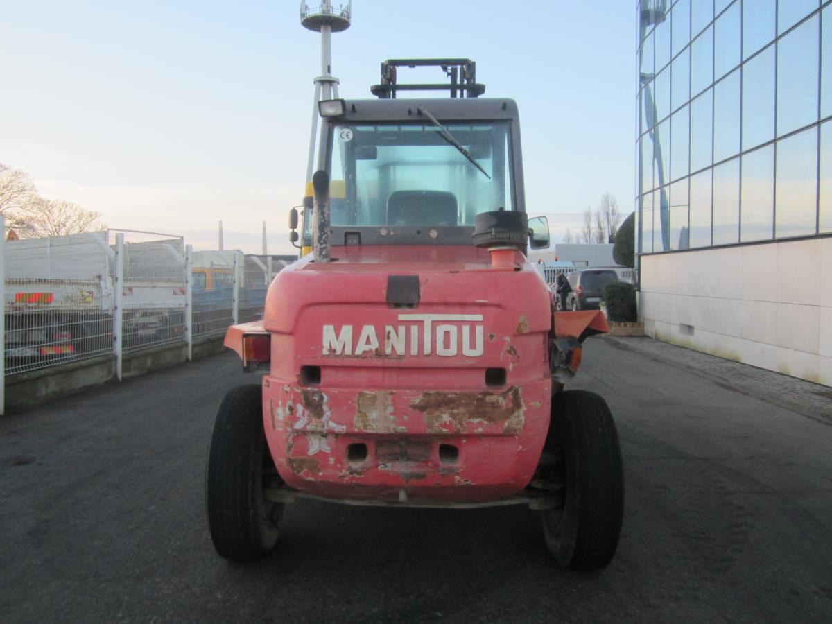 Dízel targonca Manitou MC30: 7 kép.