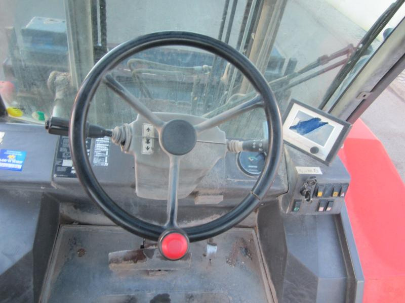 Dízel targonca Manitou MC30: 12 kép.