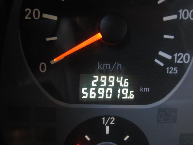 Horgos rakodó teherautó Mercedes Actros 2636: 10 kép. Horgos rakodó teherautó Mercedes Actros 2636: 10 kép.