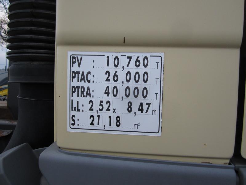 Mercedes Actros 2636 - Horgos rakodó teherautó: 3 kép. Mercedes Actros 2636 - Horgos rakodó teherautó: 3 kép.