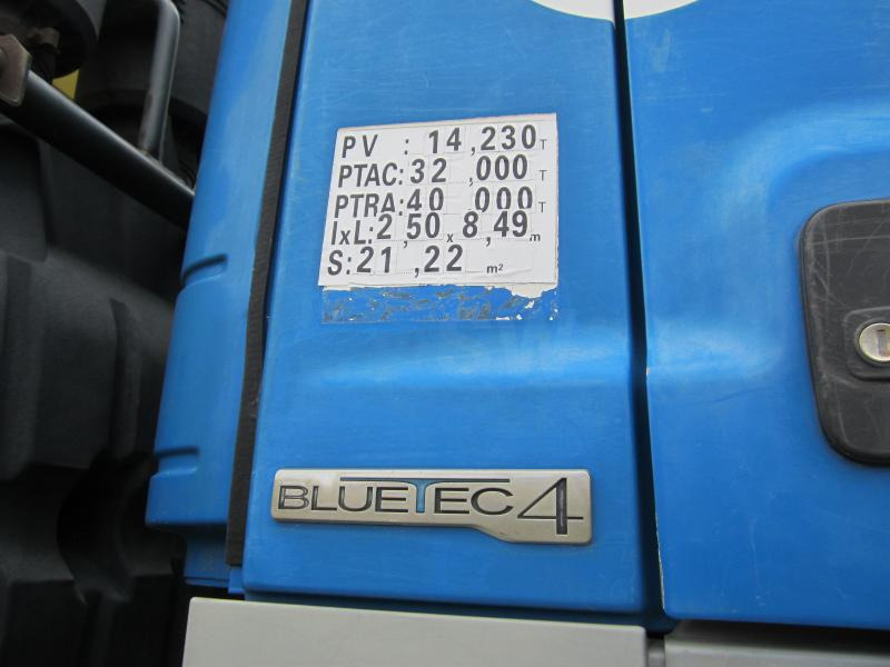 Mercedes Axor 3240 - Billenőplatós teherautó: 4 kép. Mercedes Axor 3240 - Billenőplatós teherautó: 4 kép.