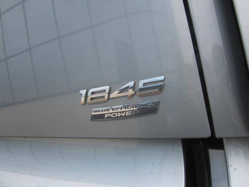 Mercedes Actros 1845 - Nyergesvontató: 4 kép. Mercedes Actros 1845 - Nyergesvontató: 4 kép.