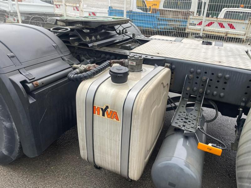 Mercedes Actros 1845 - Nyergesvontató: 5 kép. Mercedes Actros 1845 - Nyergesvontató: 5 kép.