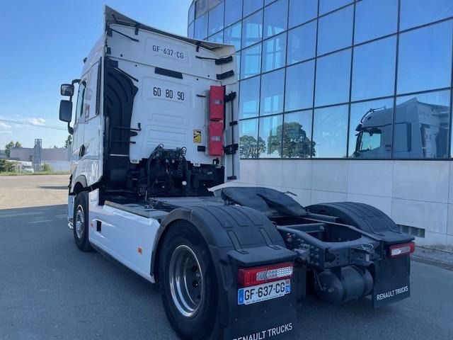Renault Gamme T High 520 P4X2 E6 - Nyergesvontató: 5 kép. Renault Gamme T High 520 P4X2 E6 - Nyergesvontató: 5 kép.