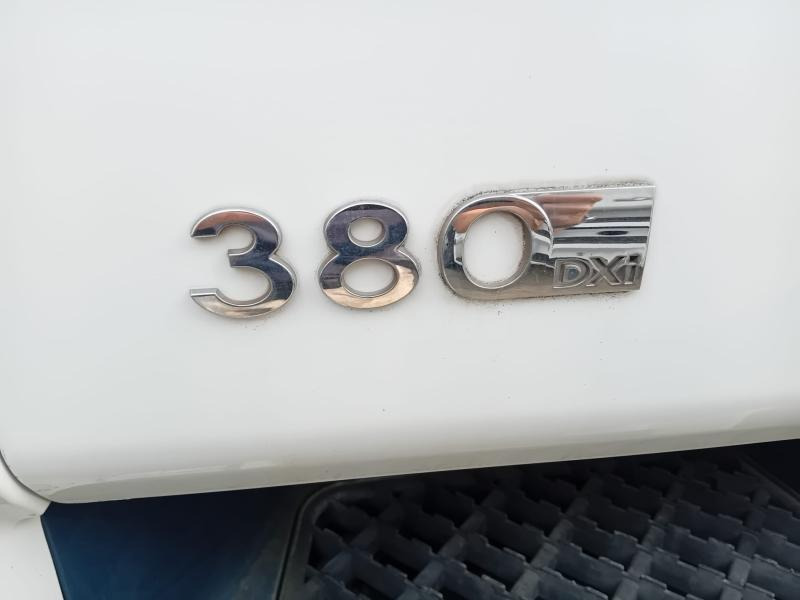 Renault Premium 380 DXI - Nyergesvontató: 4 kép. Renault Premium 380 DXI - Nyergesvontató: 4 kép.