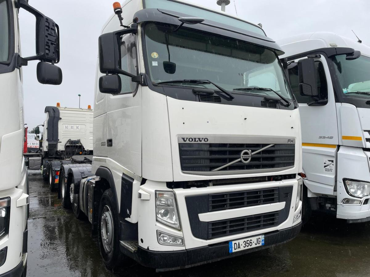 Volvo FH 500 - Nyergesvontató: 1 kép. Volvo FH 500 - Nyergesvontató: 1 kép.