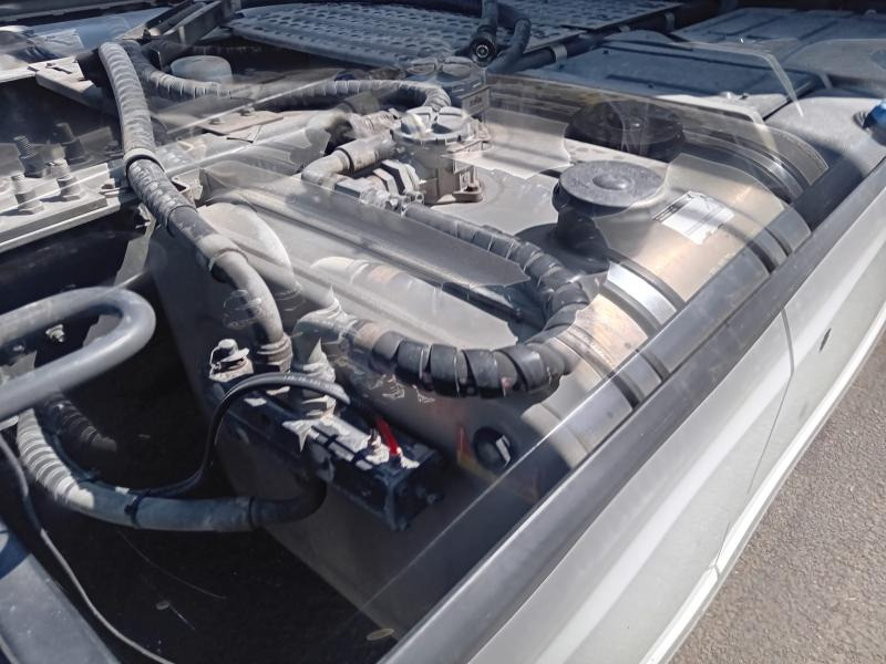 Volvo FH 500 - Nyergesvontató: 3 kép. Volvo FH 500 - Nyergesvontató: 3 kép.