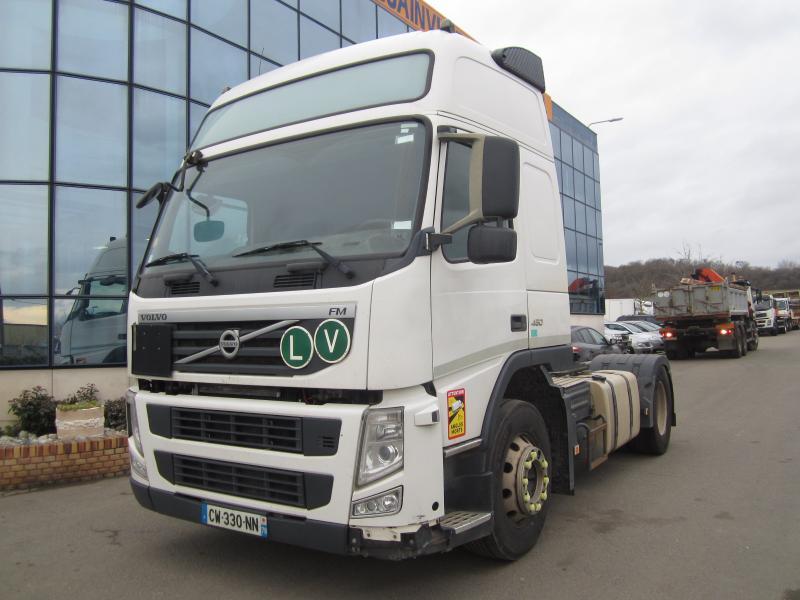 Volvo FM 450 - Nyergesvontató: 1 kép. Volvo FM 450 - Nyergesvontató: 1 kép.