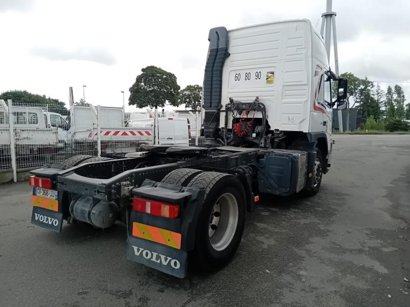 Volvo FM 450 - Nyergesvontató: 2 kép. Volvo FM 450 - Nyergesvontató: 2 kép.
