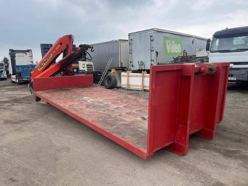 PLATEAU AMPLIROLL AVEC GRUE PK12080 - Multiliftes konténer: 1 kép. PLATEAU AMPLIROLL AVEC GRUE PK12080 - Multiliftes konténer: 1 kép.