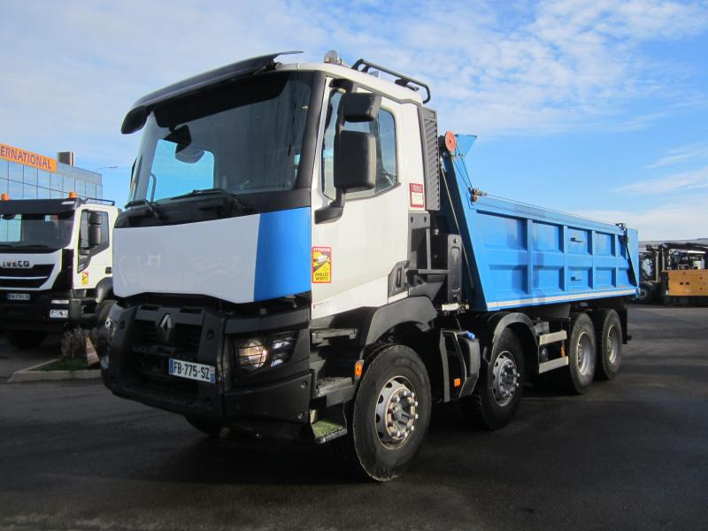 Renault Gamme C 380 - Billenőplatós teherautó: 1 kép. Renault Gamme C 380 - Billenőplatós teherautó: 1 kép.