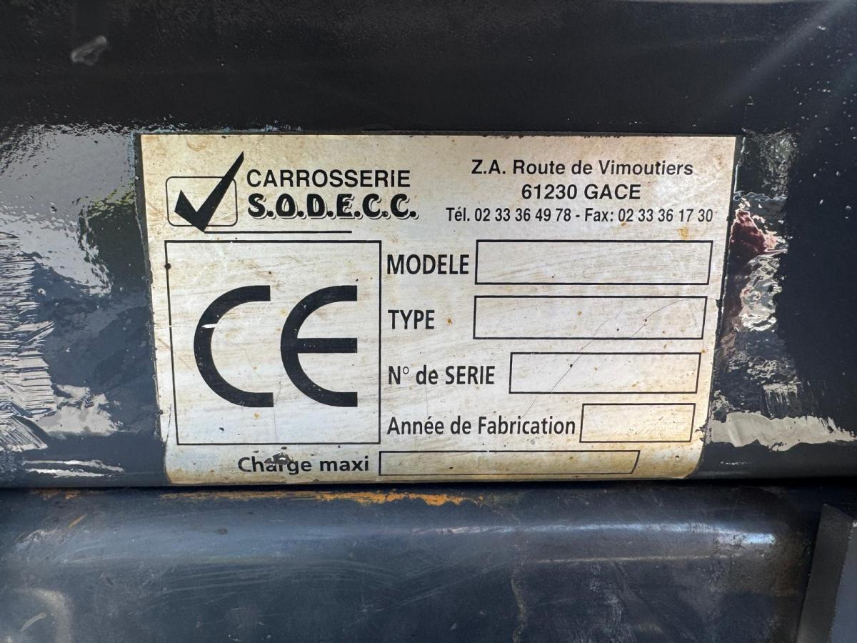 Horgos rakodó teherautó Renault Gamme C 380: 12 kép. Horgos rakodó teherautó Renault Gamme C 380: 12 kép.