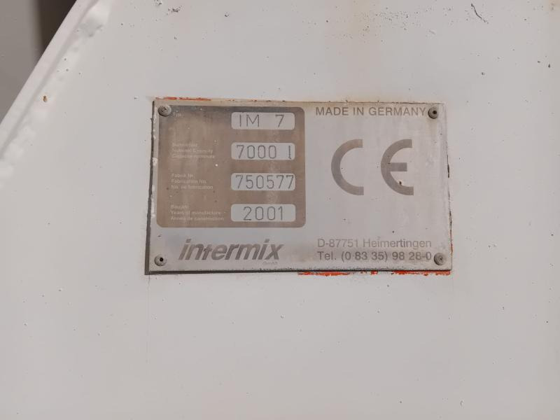 Renault Kerax 340 - Betonmixer: 3 kép. Renault Kerax 340 - Betonmixer: 3 kép.
