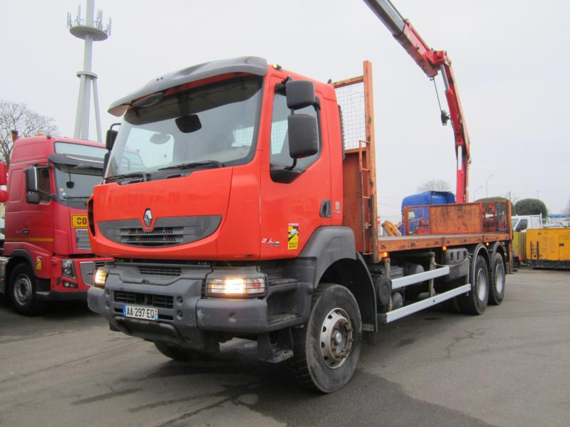 Renault Kerax 370 DXI - Platós teherautó: 1 kép. Renault Kerax 370 DXI - Platós teherautó: 1 kép.