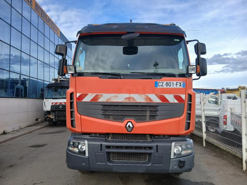 Renault Lander 430 DXI - Billenőplatós teherautó: 2 kép. Renault Lander 430 DXI - Billenőplatós teherautó: 2 kép.