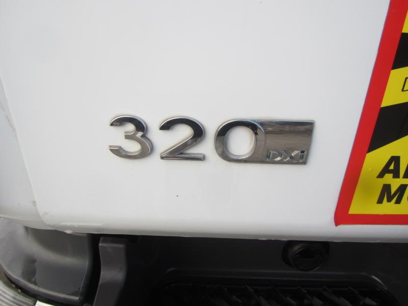 Renault Premium 320 DXI - Szemetesautó: 2 kép. Renault Premium 320 DXI - Szemetesautó: 2 kép.