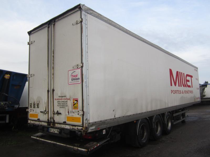 Samro - Félpótkocsi dobozos: 3 kép. Samro - Félpótkocsi dobozos: 3 kép.