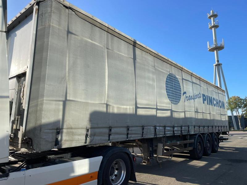 Samro NC - Ponyvás félpótkocsi: 4 kép. Samro NC - Ponyvás félpótkocsi: 4 kép.