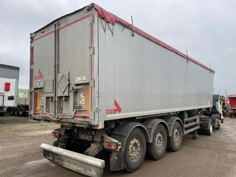 Stas - Félpótkocsi billenőplatós: 4 kép. Stas - Félpótkocsi billenőplatós: 4 kép.