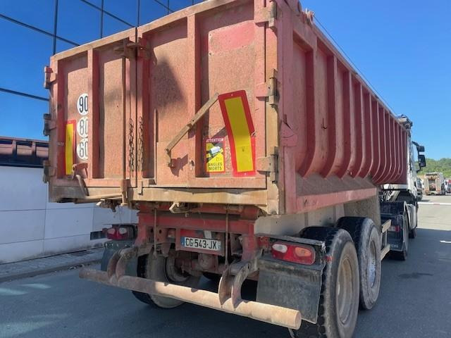 Trailor - Félpótkocsi billenőplatós: 4 kép. Trailor - Félpótkocsi billenőplatós: 4 kép.