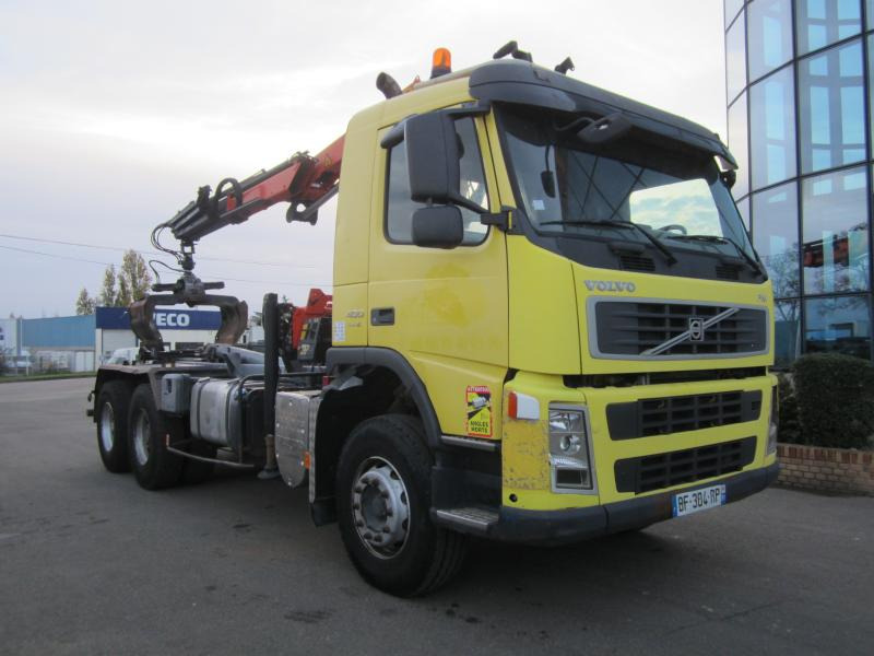 Volvo FM 400 - Horgos rakodó teherautó: 2 kép. Volvo FM 400 - Horgos rakodó teherautó: 2 kép.